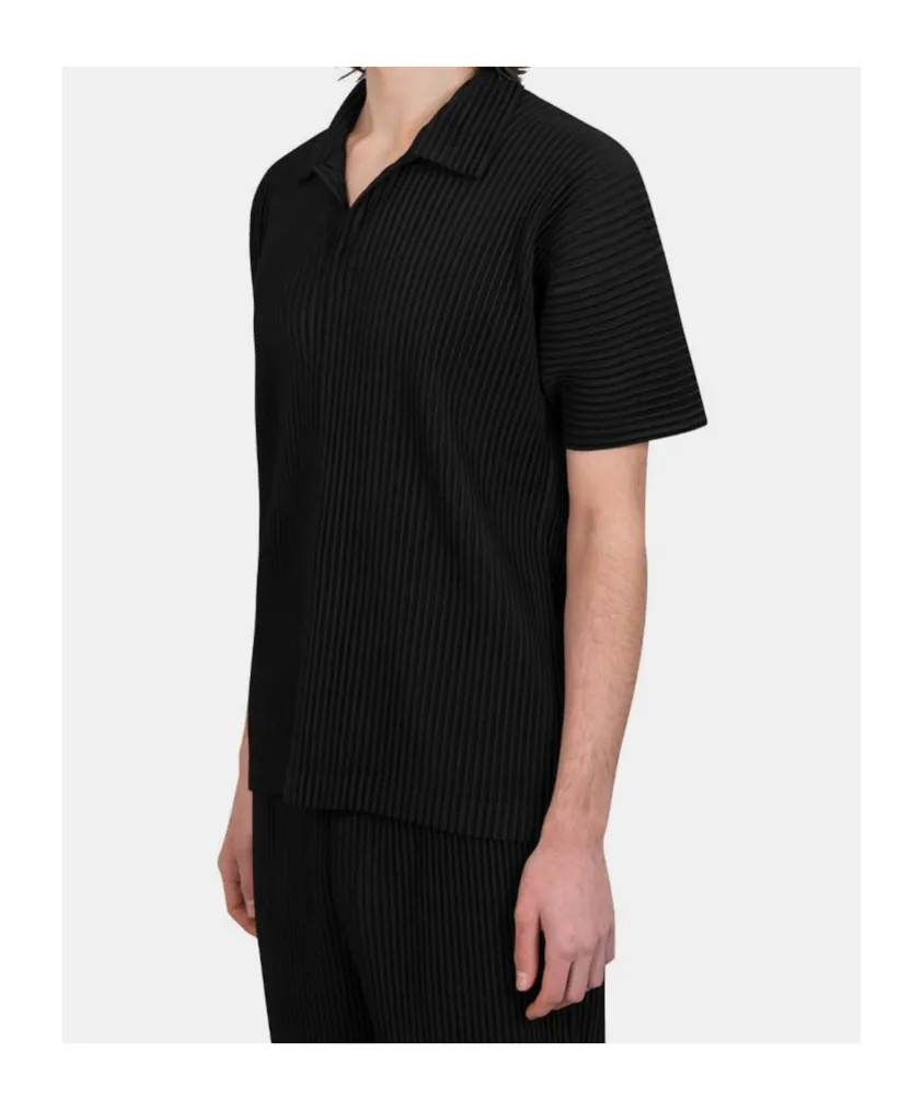 Short-Sleeved T-Shirt