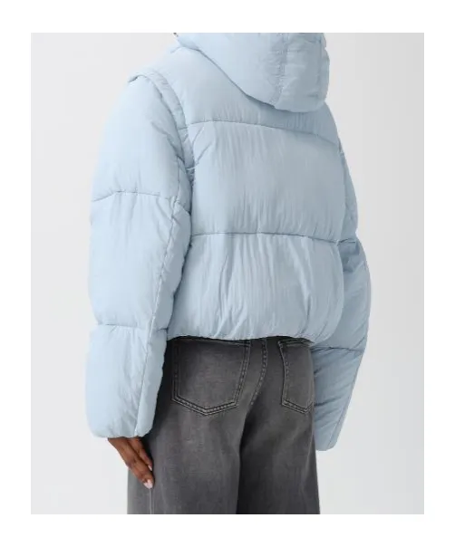 Water-Repellent Padded Jacket With Detachable Sleeves And Scarf