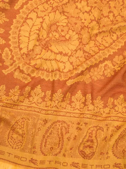 Wool Throw Blanket With Floral Paisley Motif