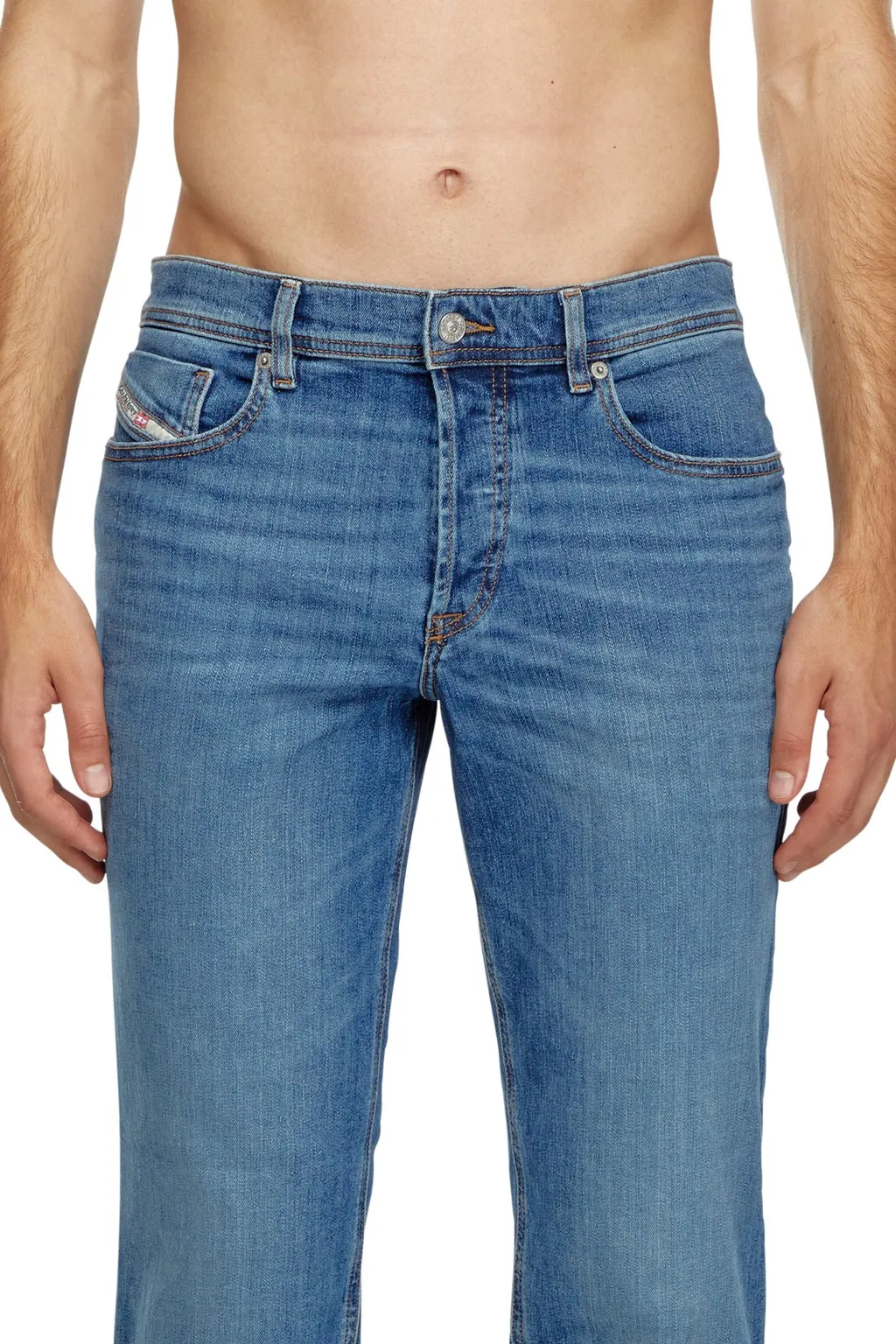 D-Finitive Regular Jeans
