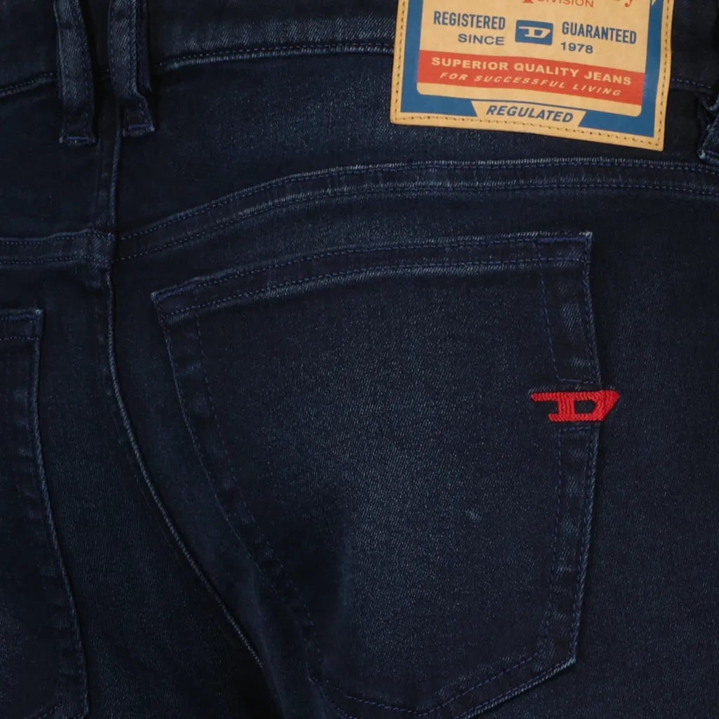 Sleenker Five-Pocket Jeans