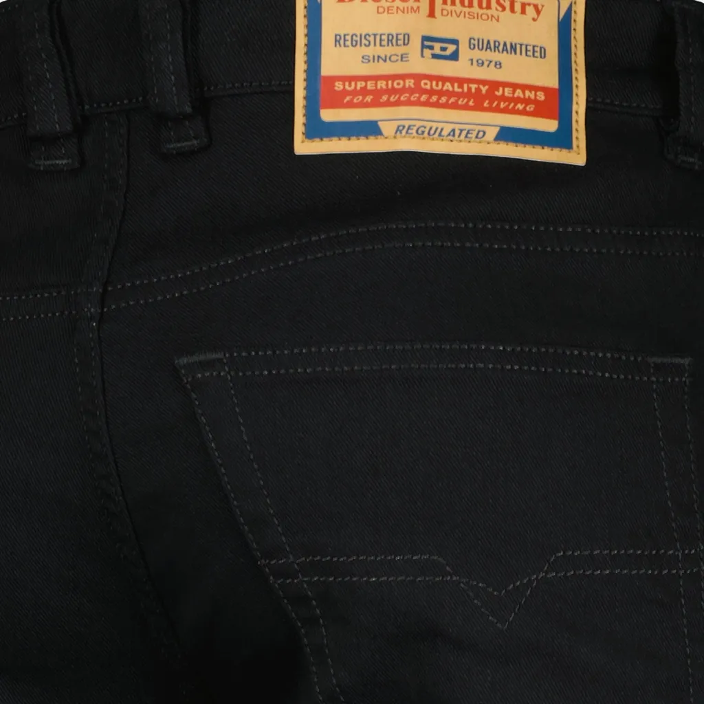 D-Vyl 1993 Straight-Leg Jeans