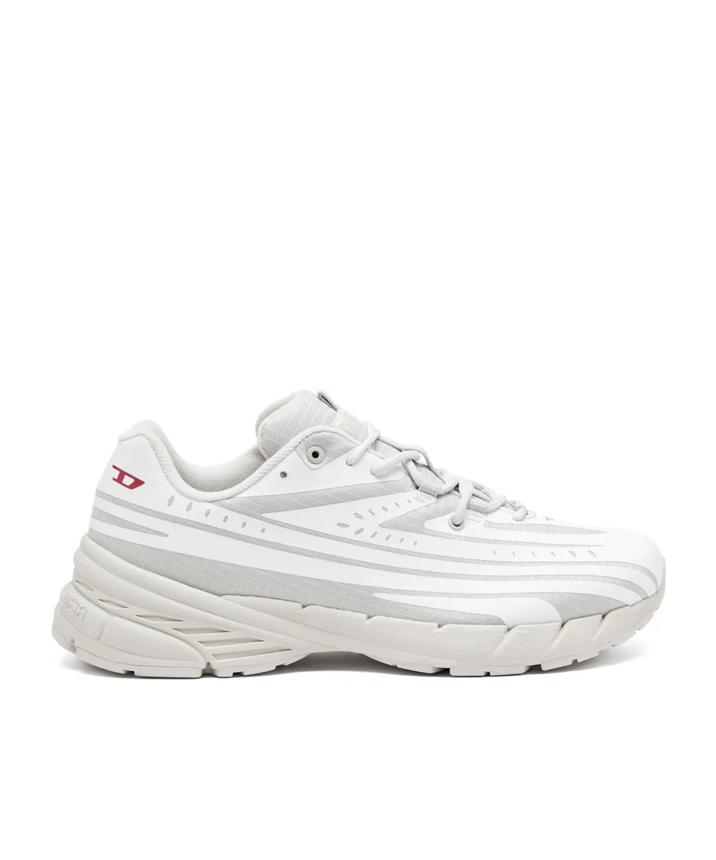 D-Airspeed Low Panelled Sneakers