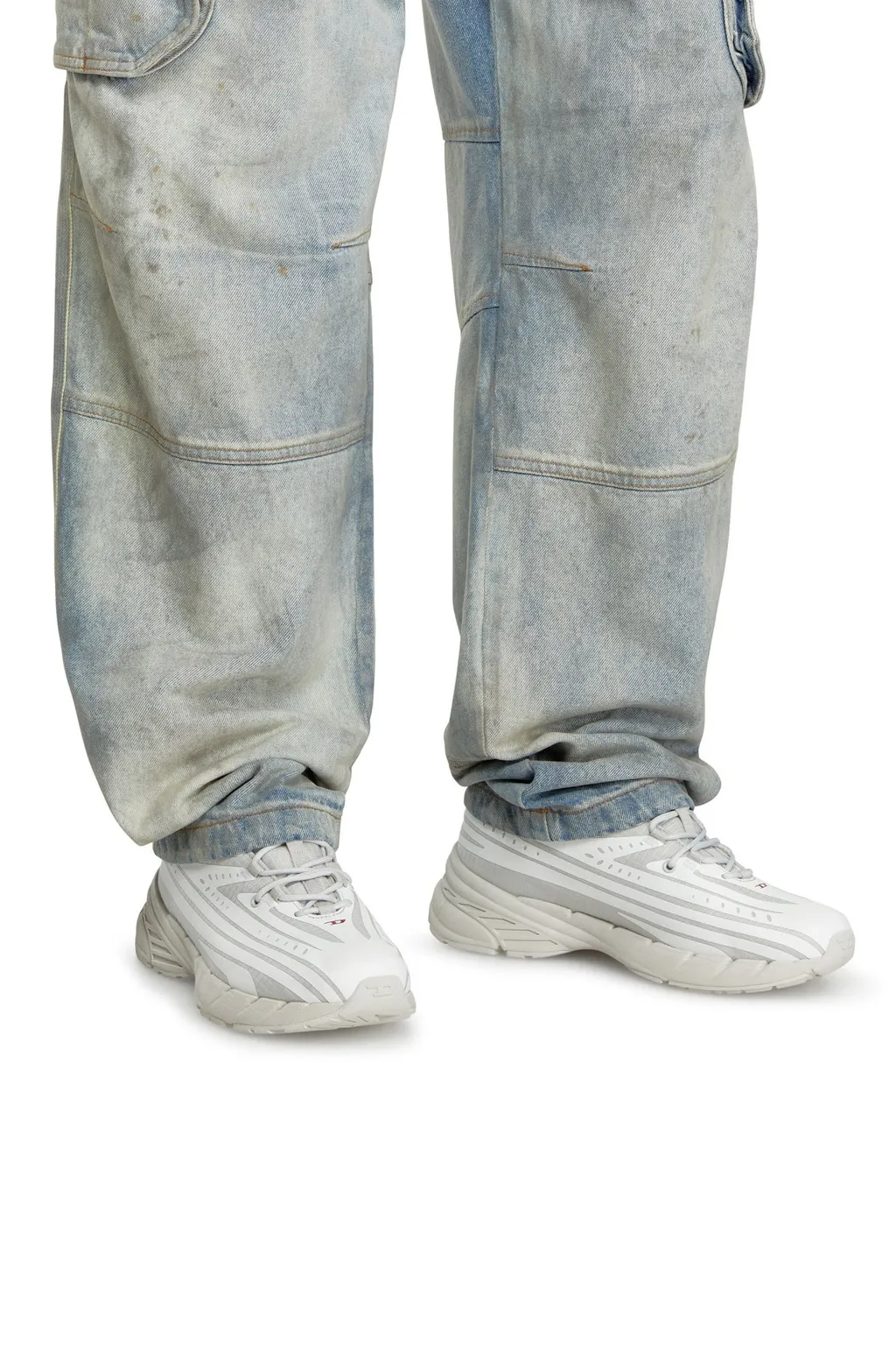 D-Airspeed Low Panelled Sneakers