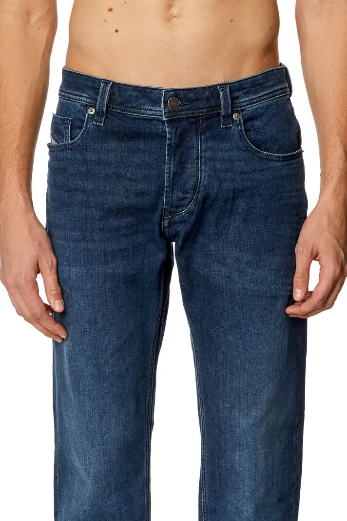 1986 Larkee-Beex Logo Patch Tapered Jeans