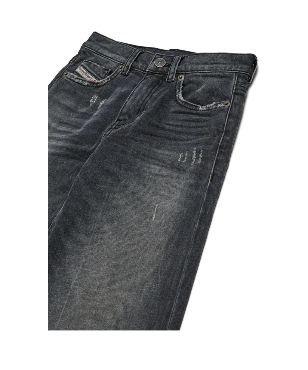 Belt Loop Jeans