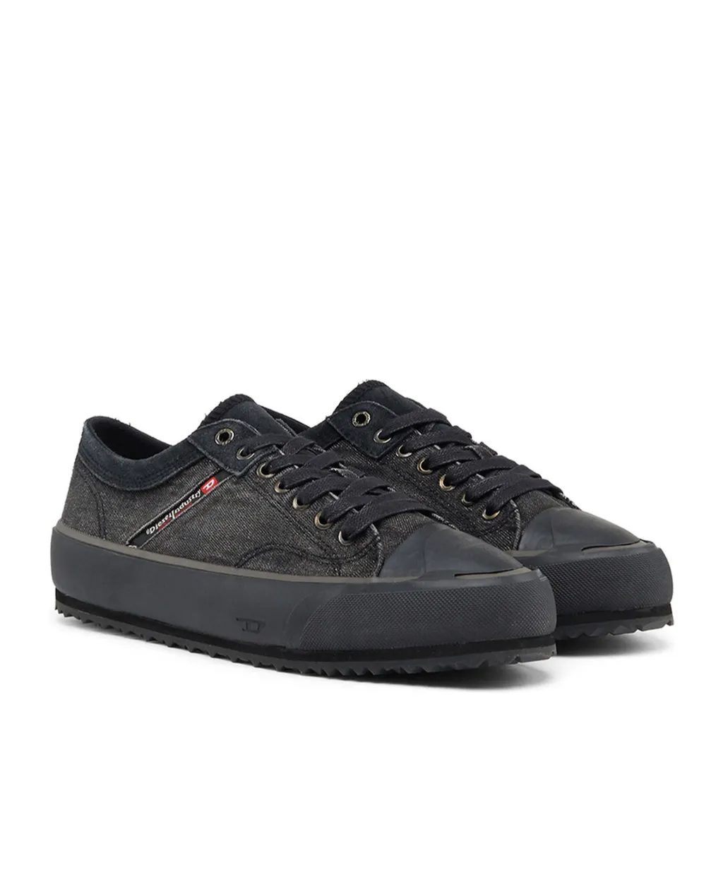 Low-Top Lace-Up Trainers
