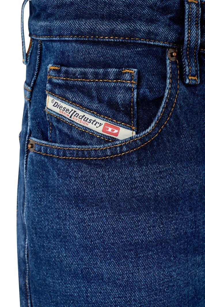 1999 Straight-Leg Jeans