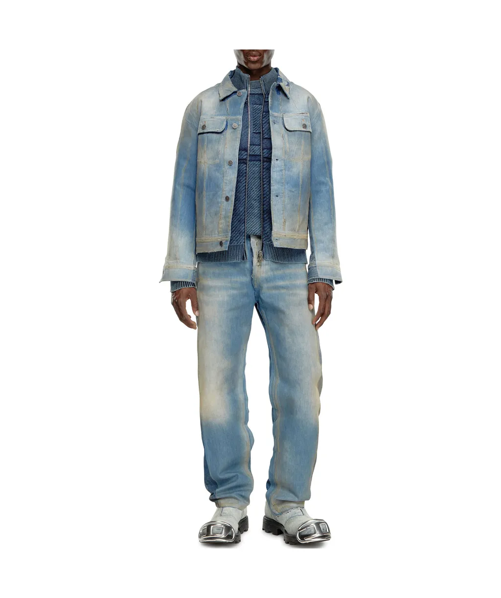 D-Barcy-S3 Distressed Denim Trucker Jacket