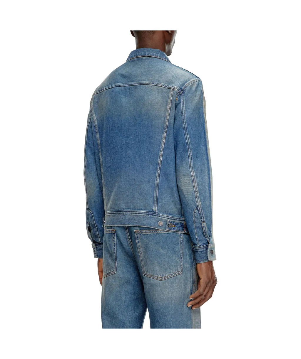 D-Barcy-S3 Distressed Denim Trucker Jacket