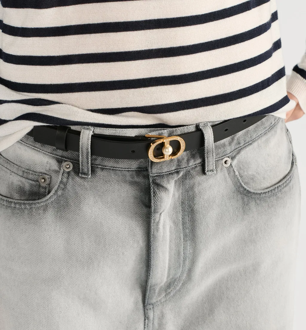 30 Montaigne Jolie Belt