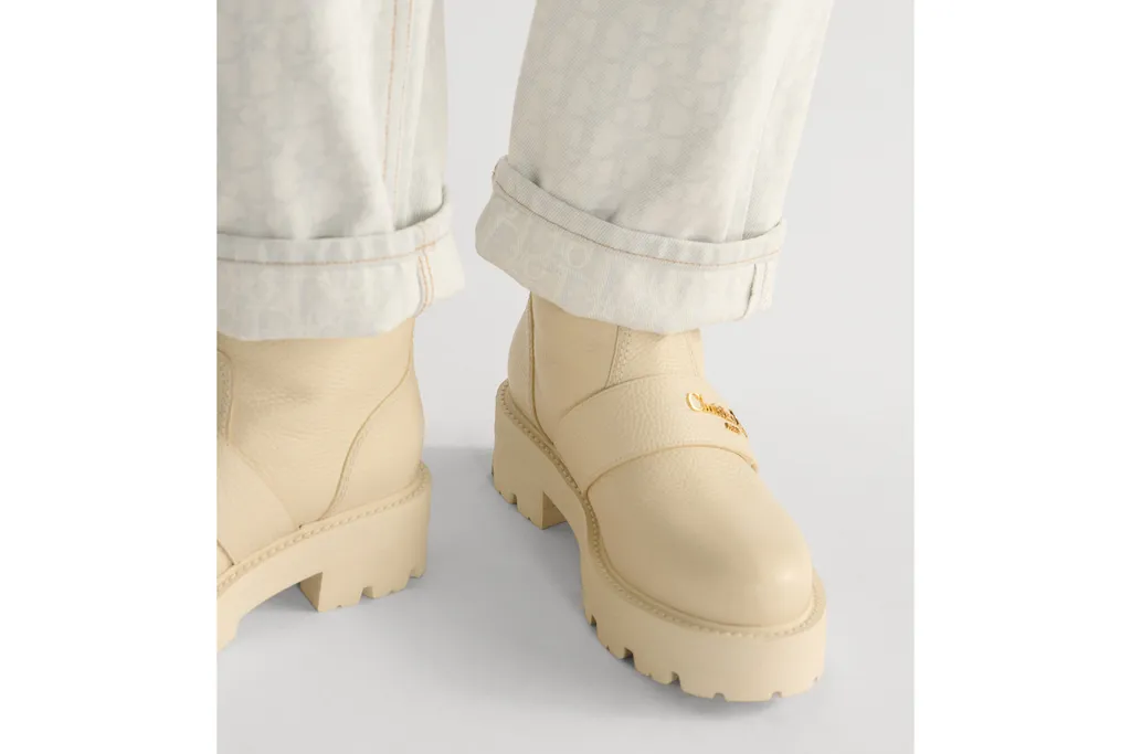 D-Quest Ankle Boot