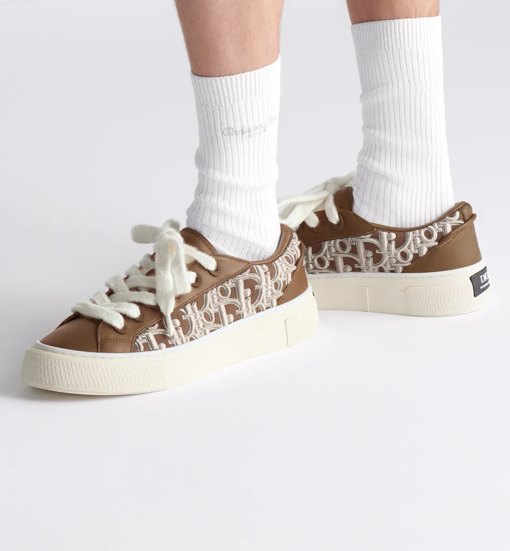 B33 Spin Sneaker - Limited And Numbered Edition