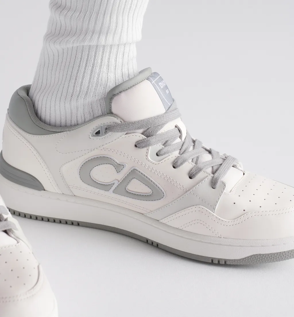B57 Dribble Low-Top Sneaker