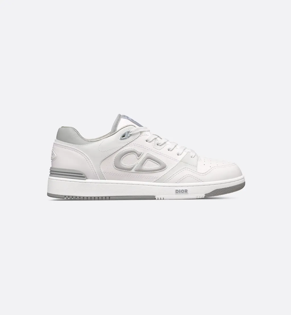 B57 Dribble Low-Top Sneaker
