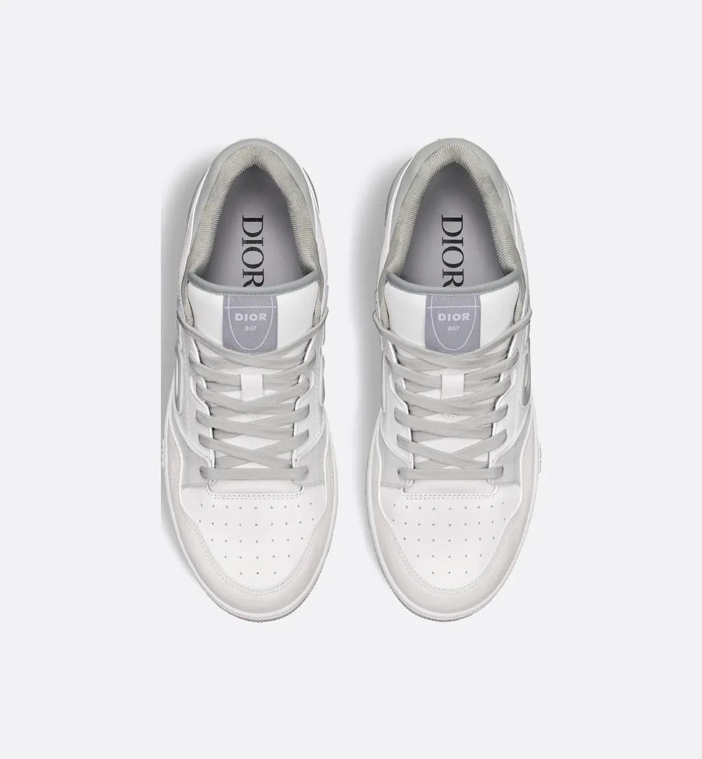 B57 Dribble Low-Top Sneaker