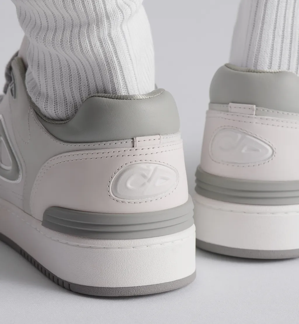 B57 Dribble Low-Top Sneaker