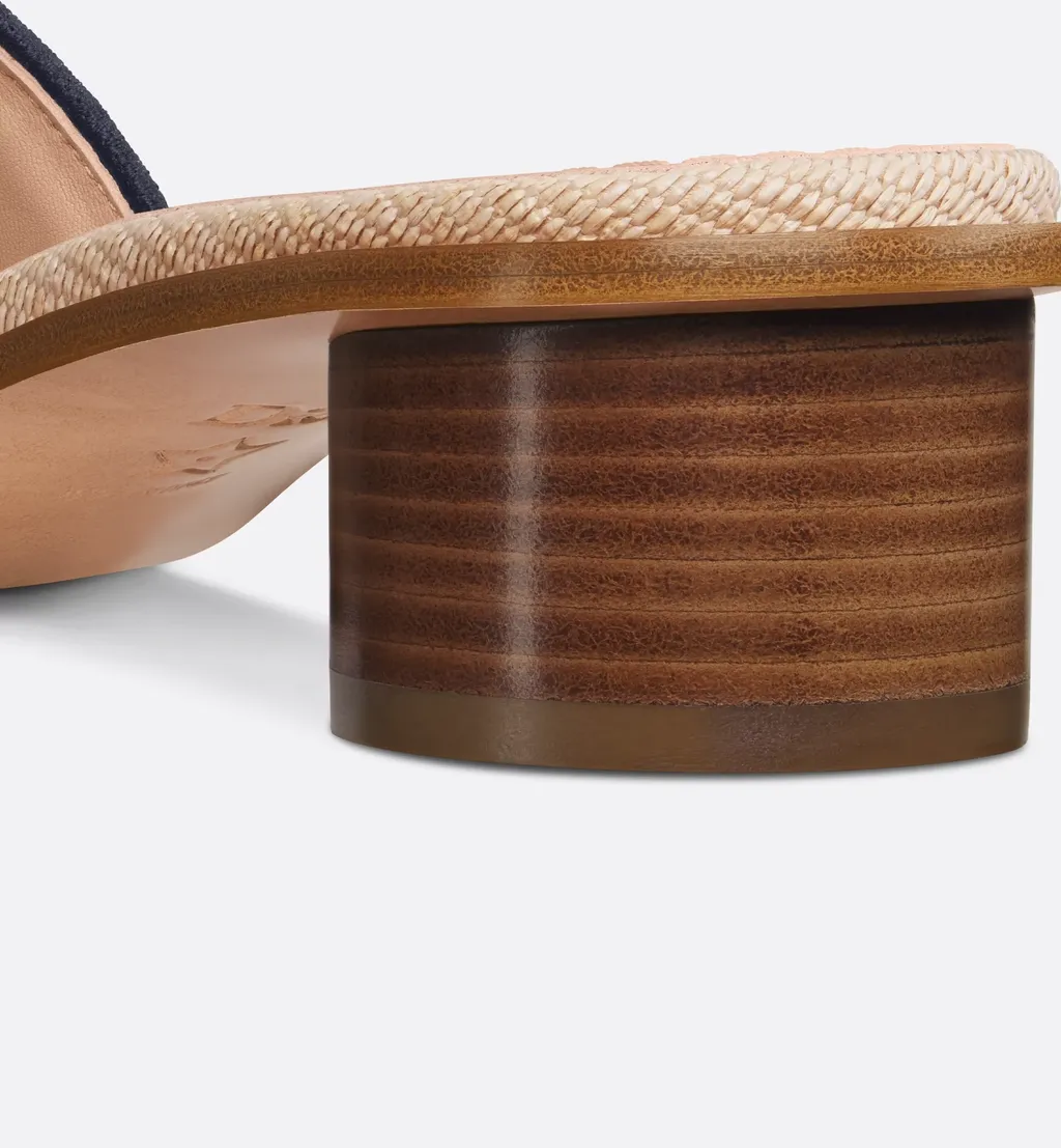 Dway Heeled Slide