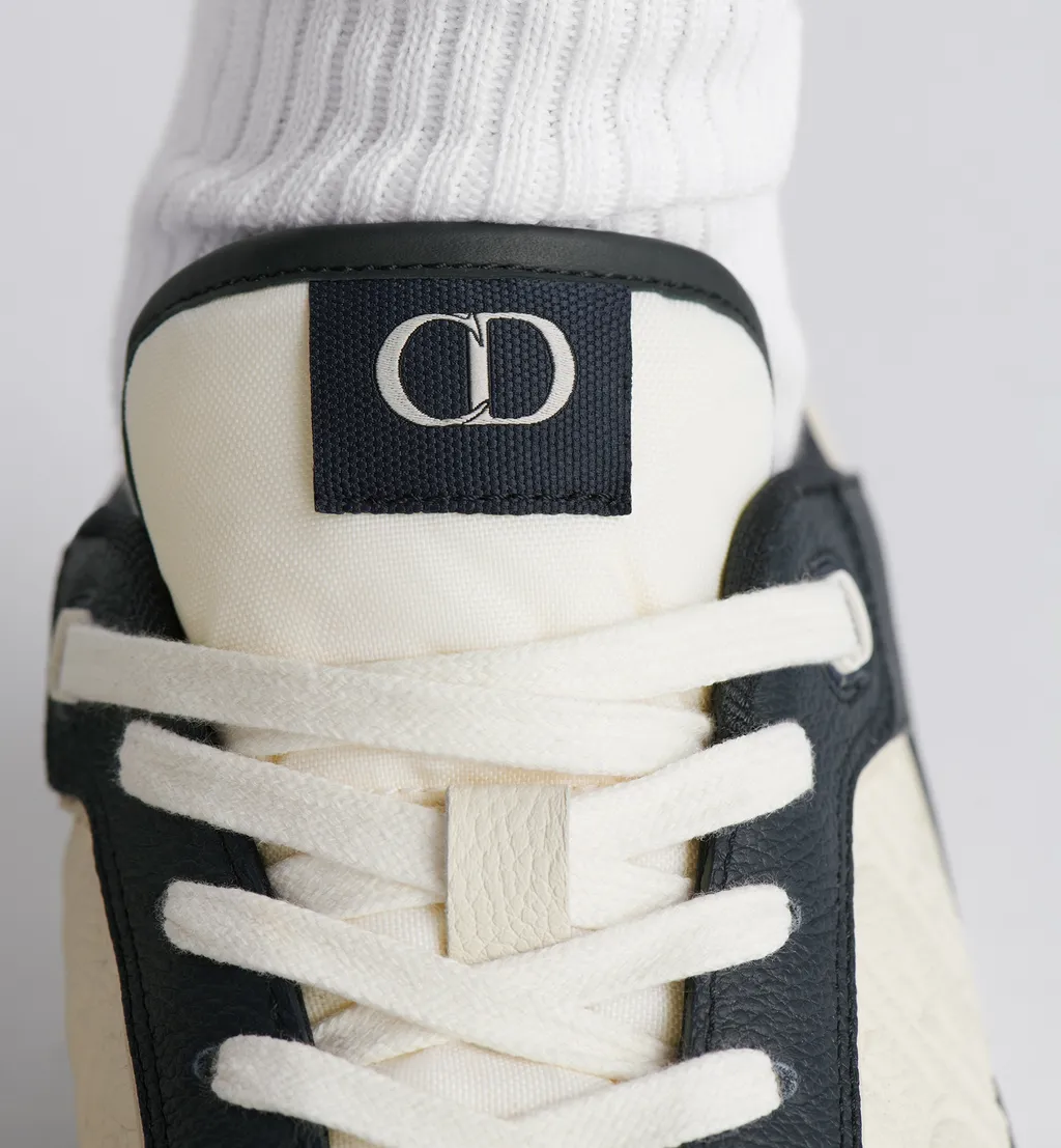 B27 Uptown Low-Top Sneaker