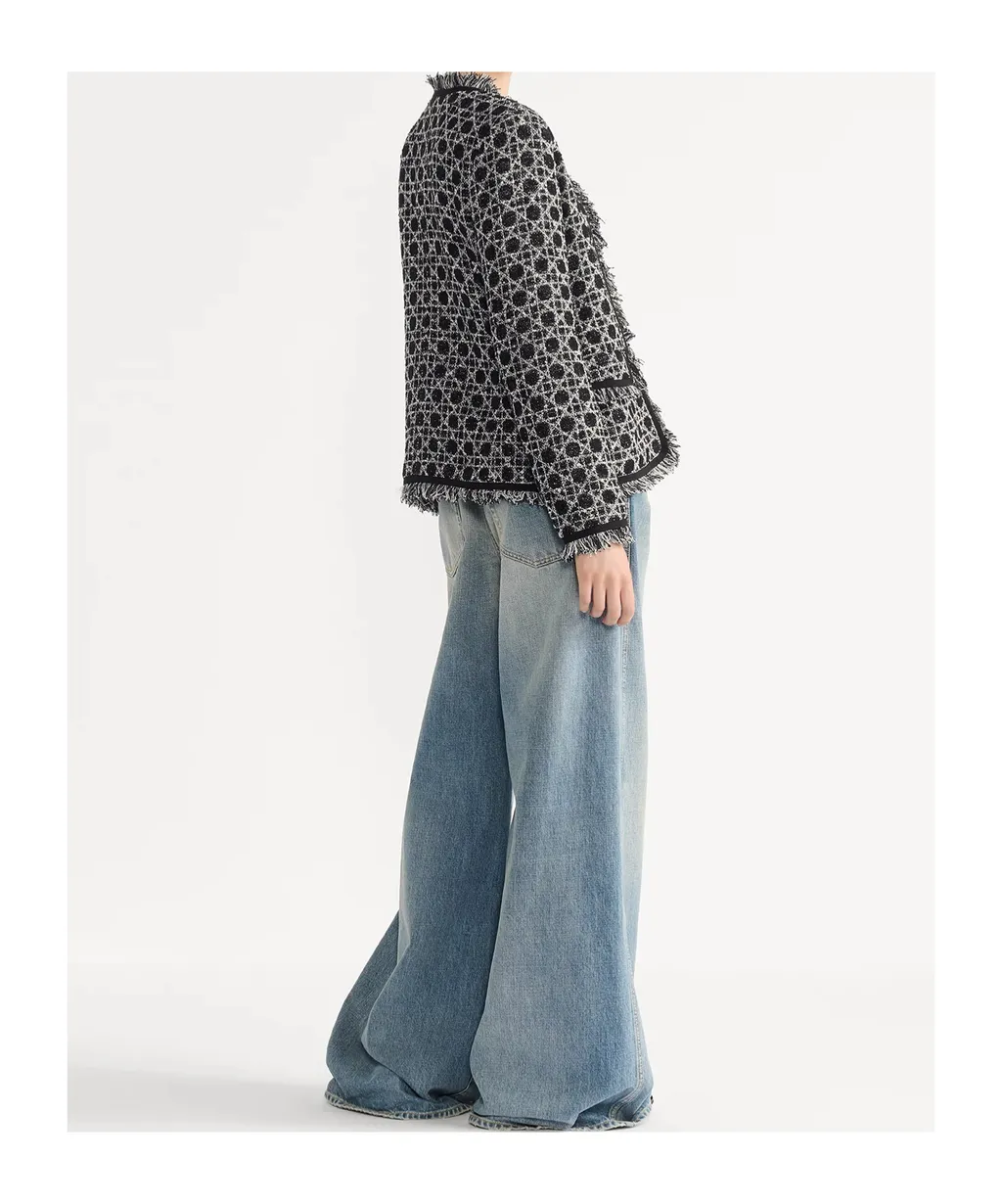 Flared Jeans