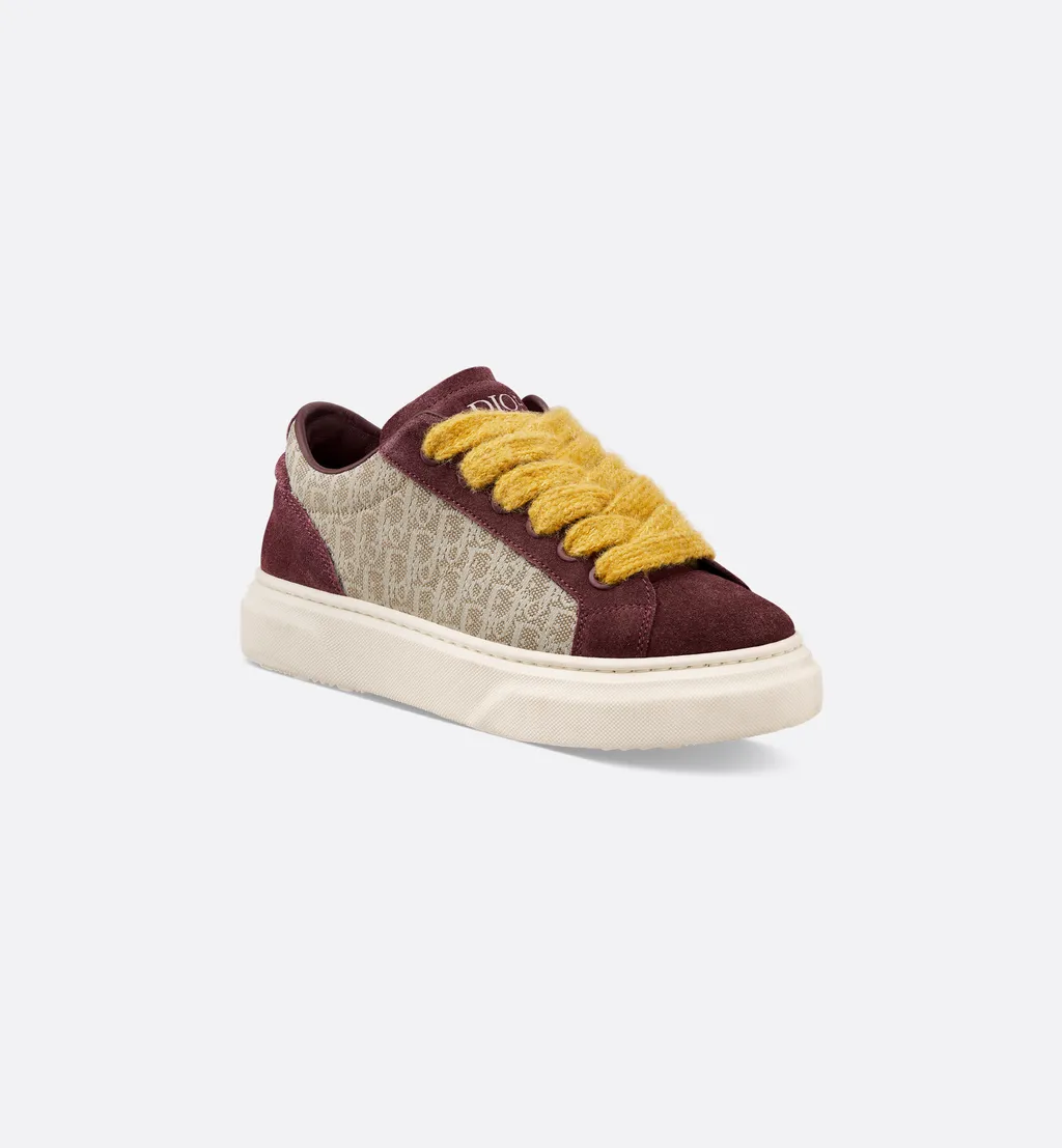 B33 Spin Low-Top Sneaker