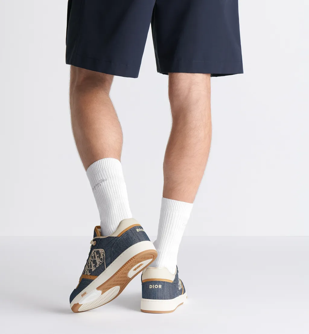 B27 Uptown Low-Top Sneaker
