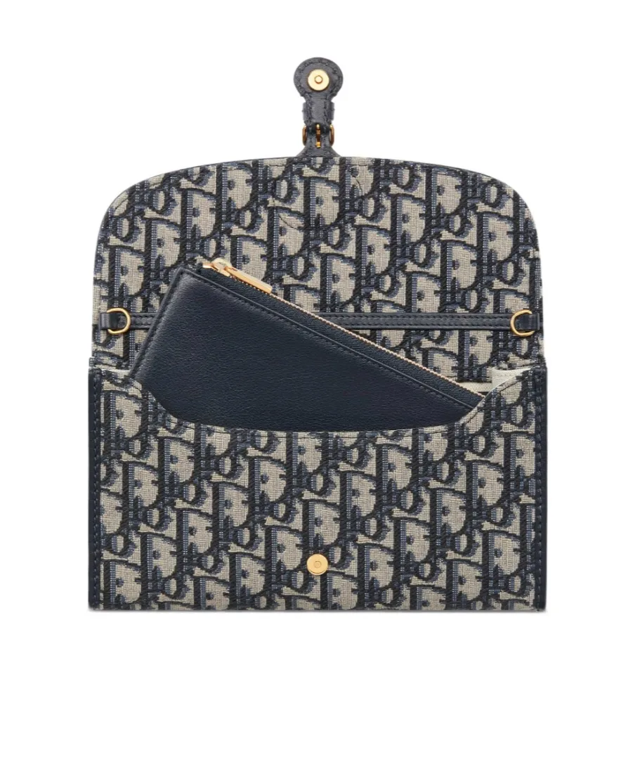 Bobby East-West Pouch With Chain