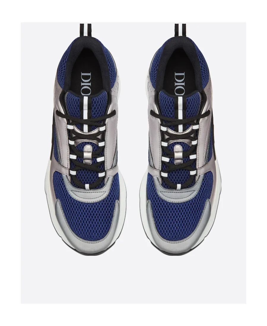B22 Sneaker