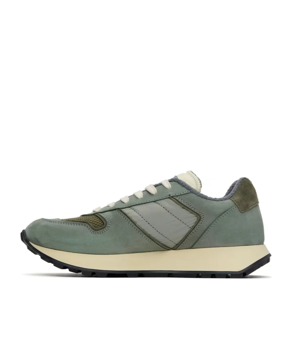 Round Head Lacing Casual Sneakers