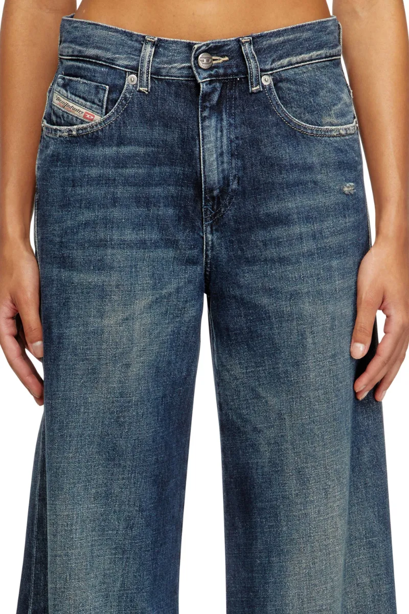 1978 D-Akemi Flare Jeans