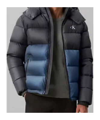Hooded Colour-Block Puffer Jacket