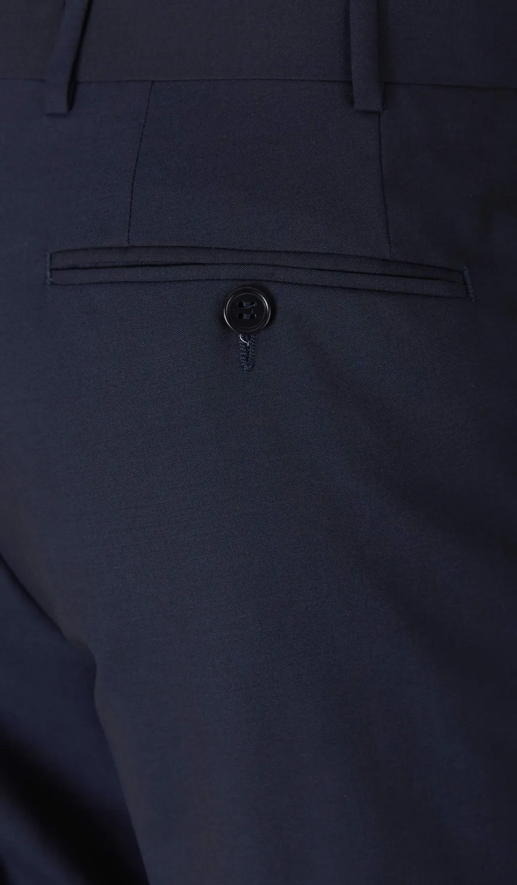 Milano Suit