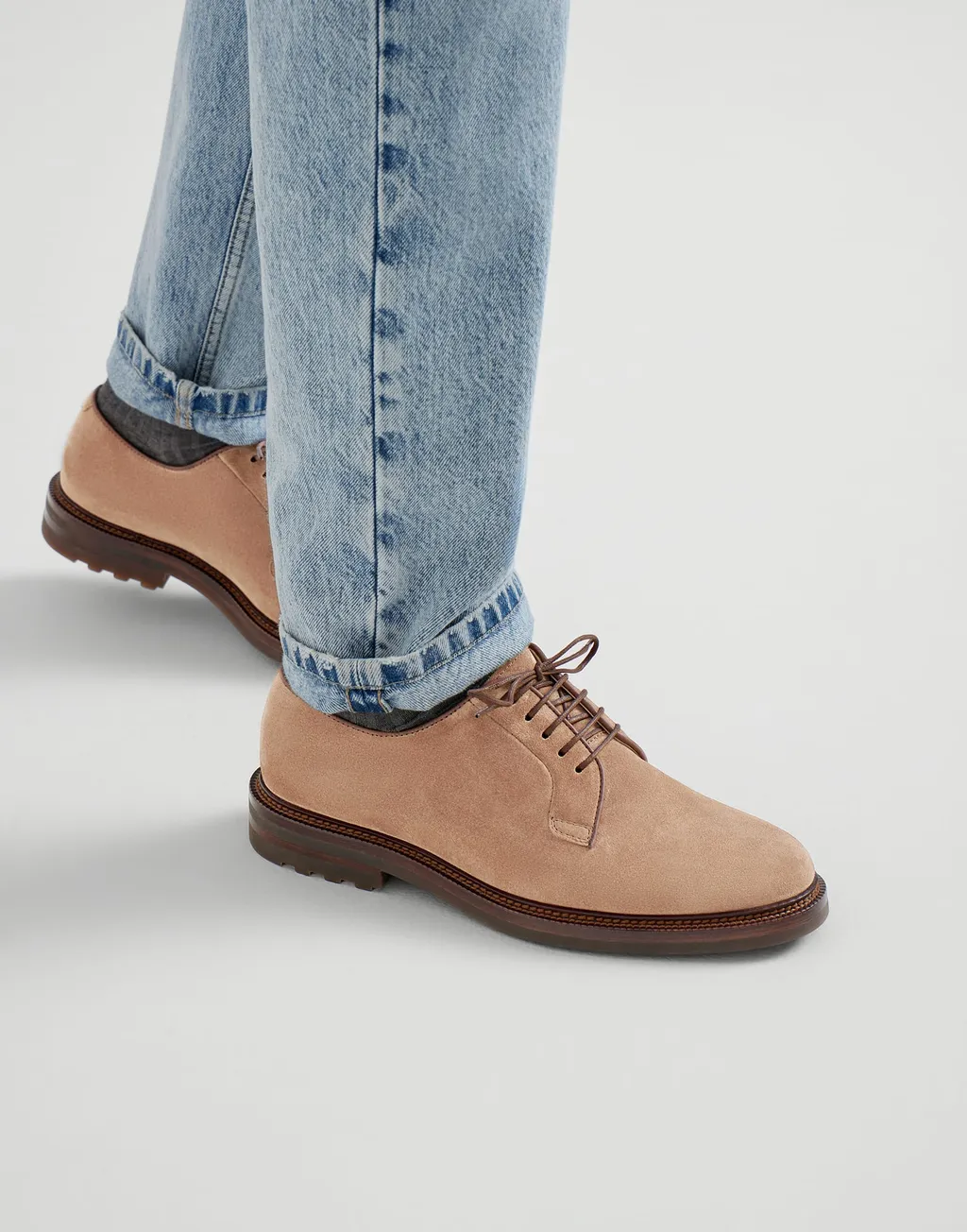 Suede Lace-Up Shoes