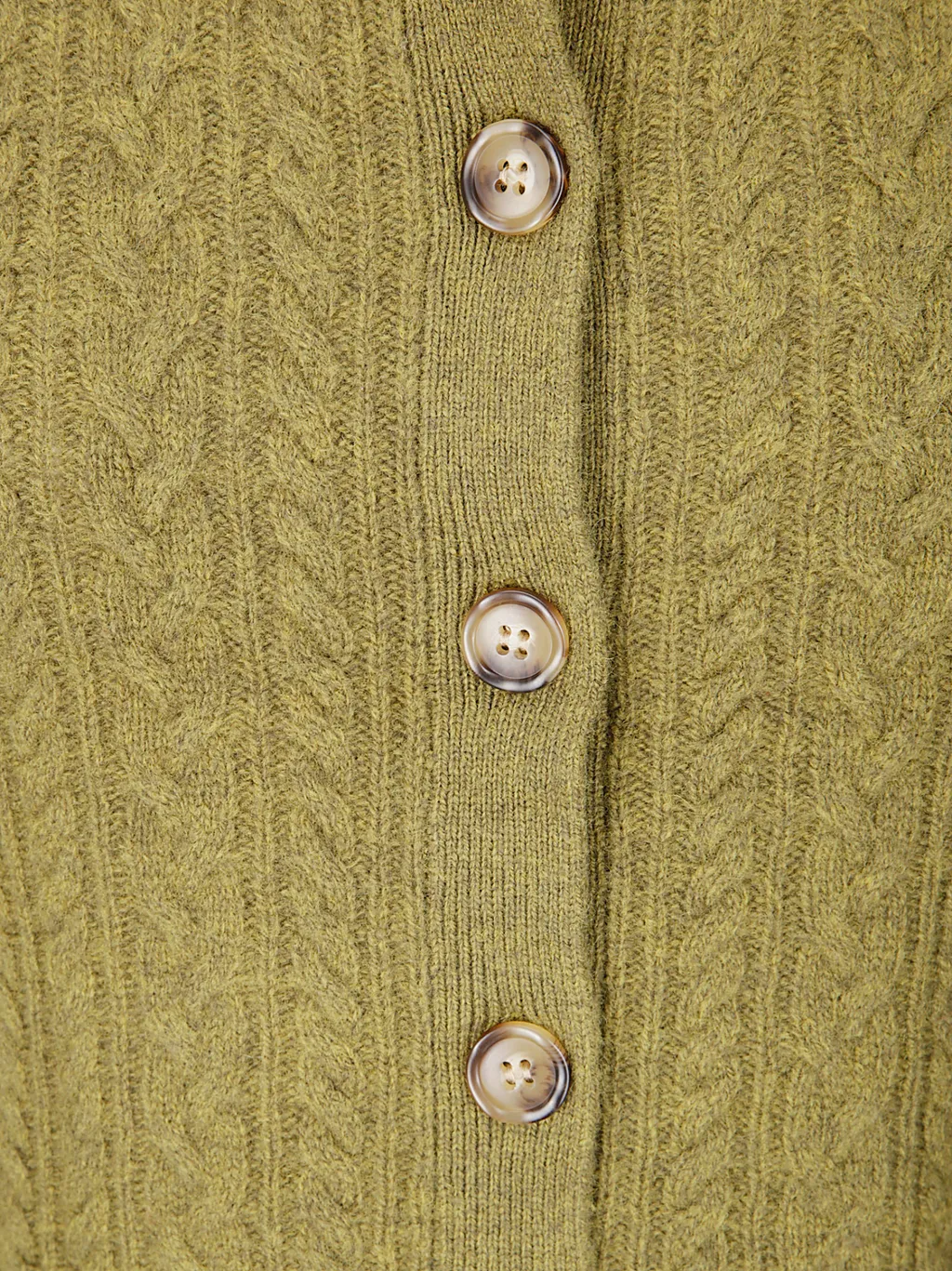 Long-Sleeved Knitwear