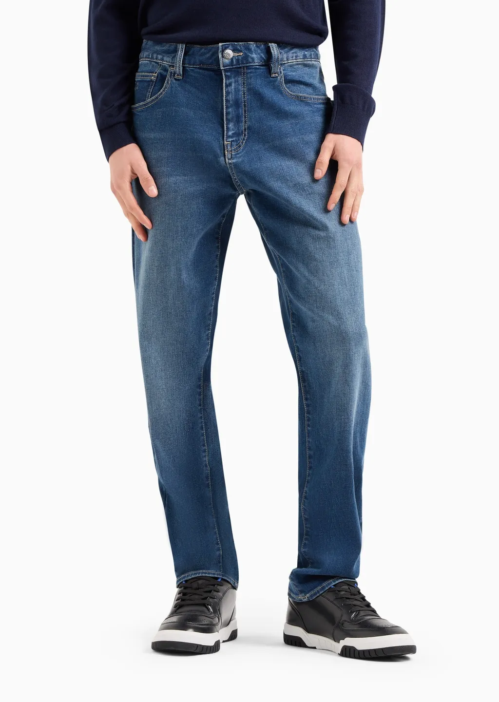 Belt-Loop Jeans
