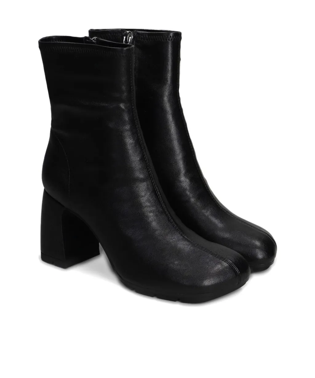 Zipper Boots
