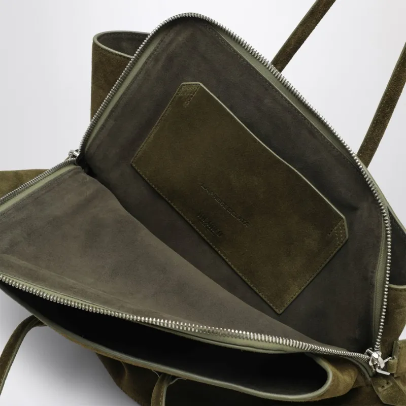 La Passeggiata Medium Shoulder Bag