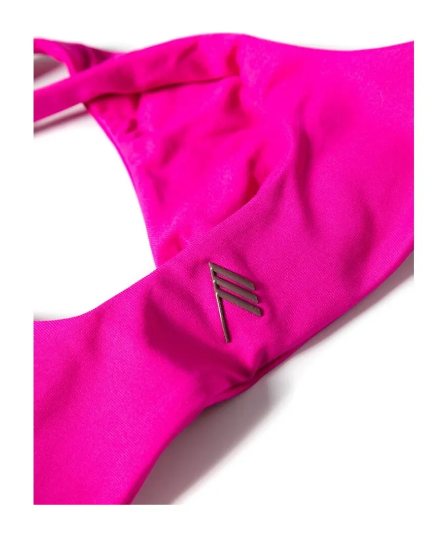 Twist-Detailed Stretched Bikini Set