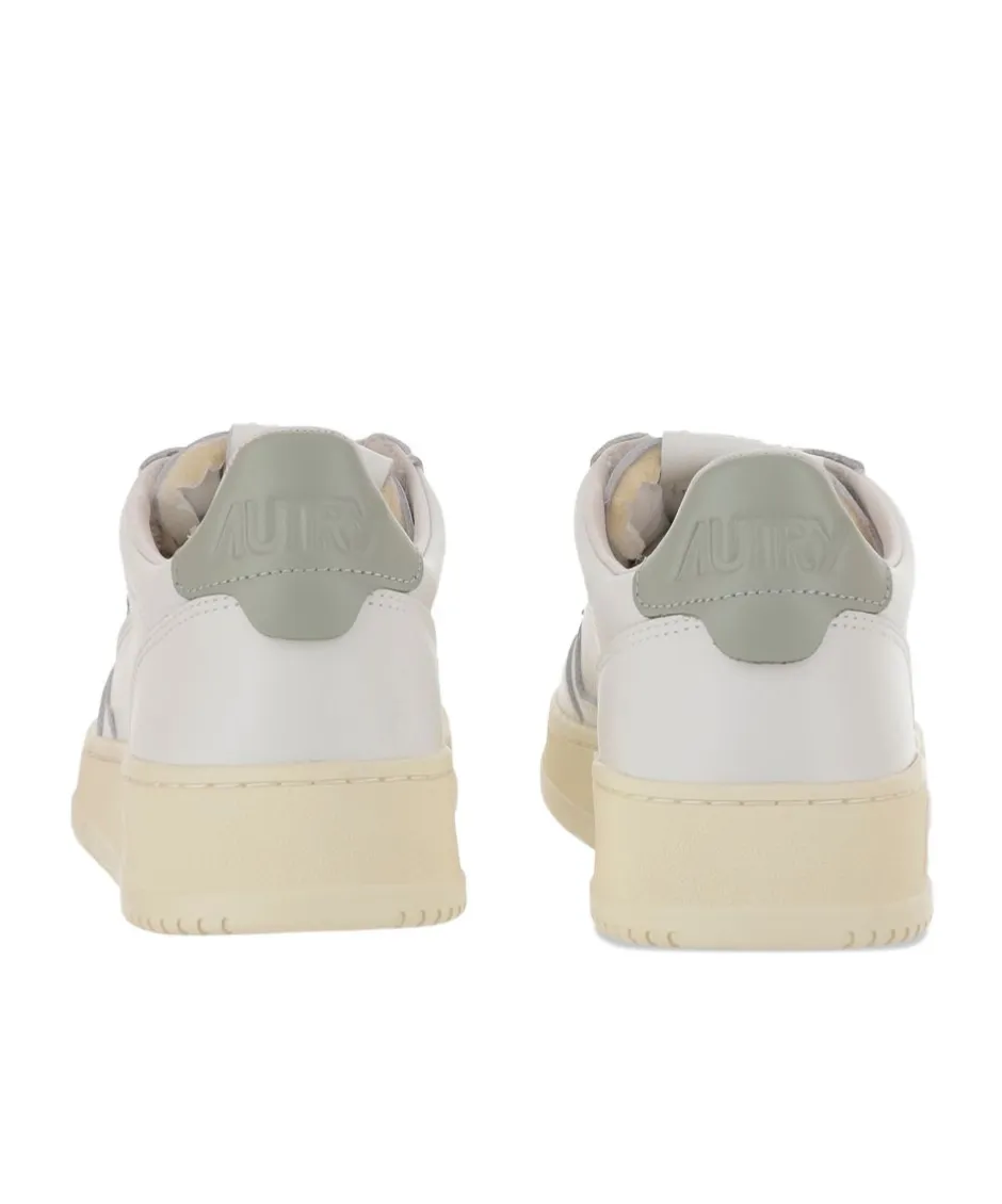 Medalist Low Sneakers