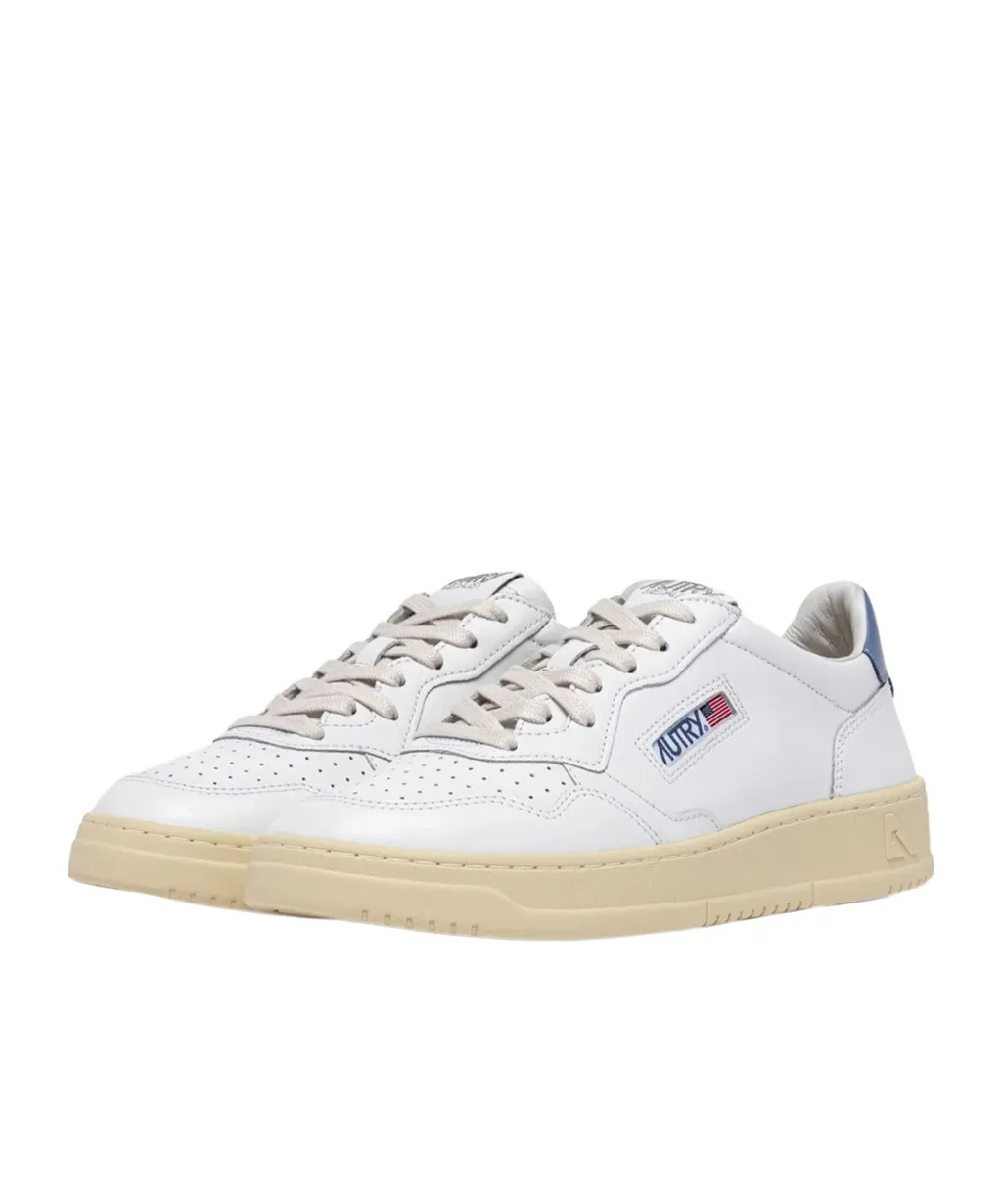 Medalist Low-Top Sneakers