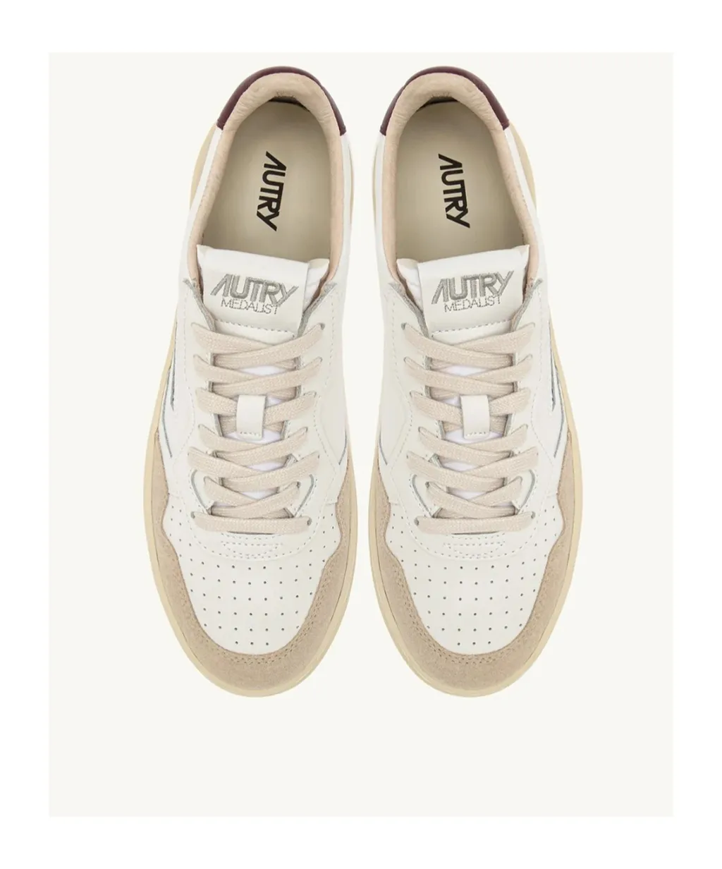 Medalist Low-Top Sneakers