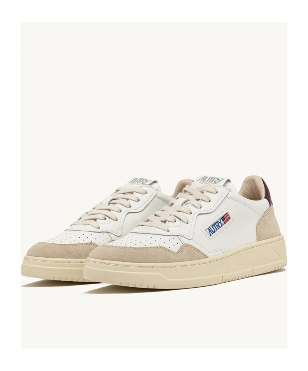 Medalist Low-Top Sneakers