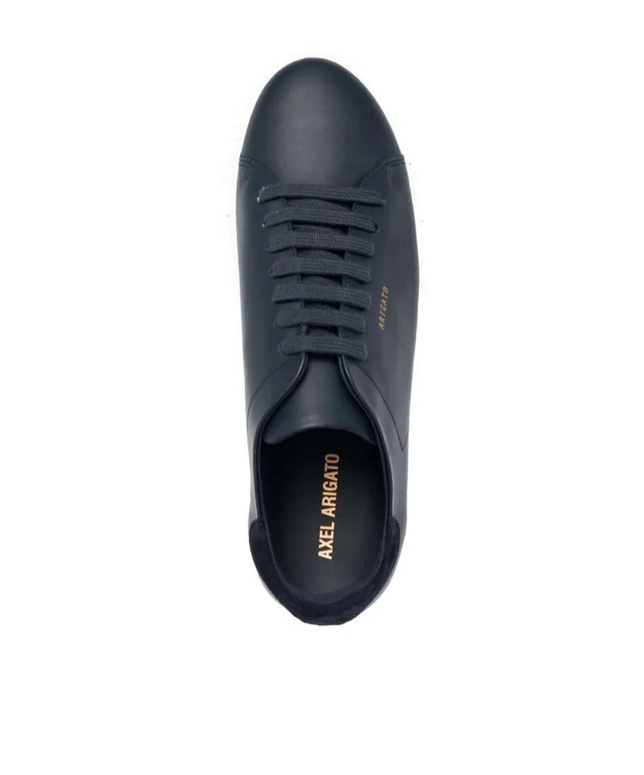 Clean Sneakers
