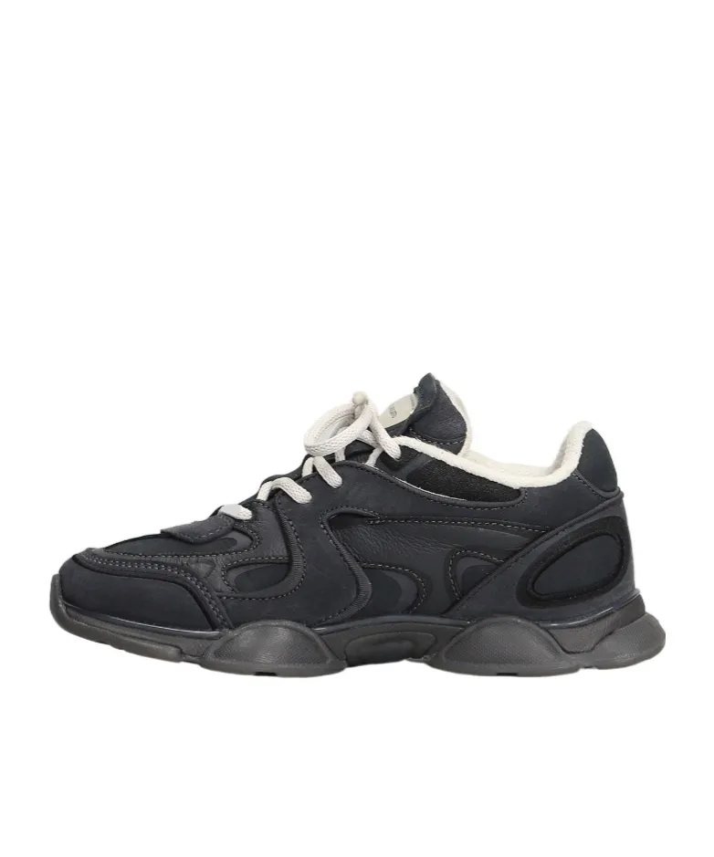 Eris Sneakers