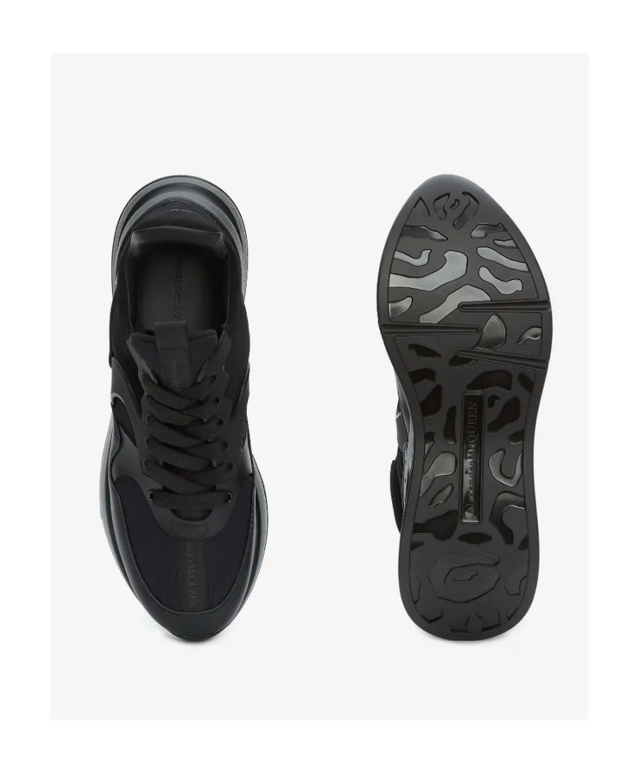 Runner Sneakers