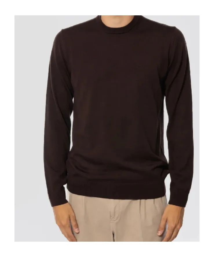 Long-Sleeved Crew Neck Pullover
