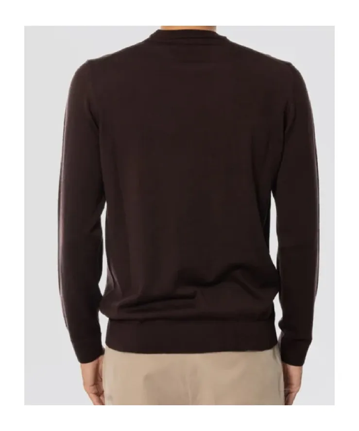 Long-Sleeved Crew Neck Pullover