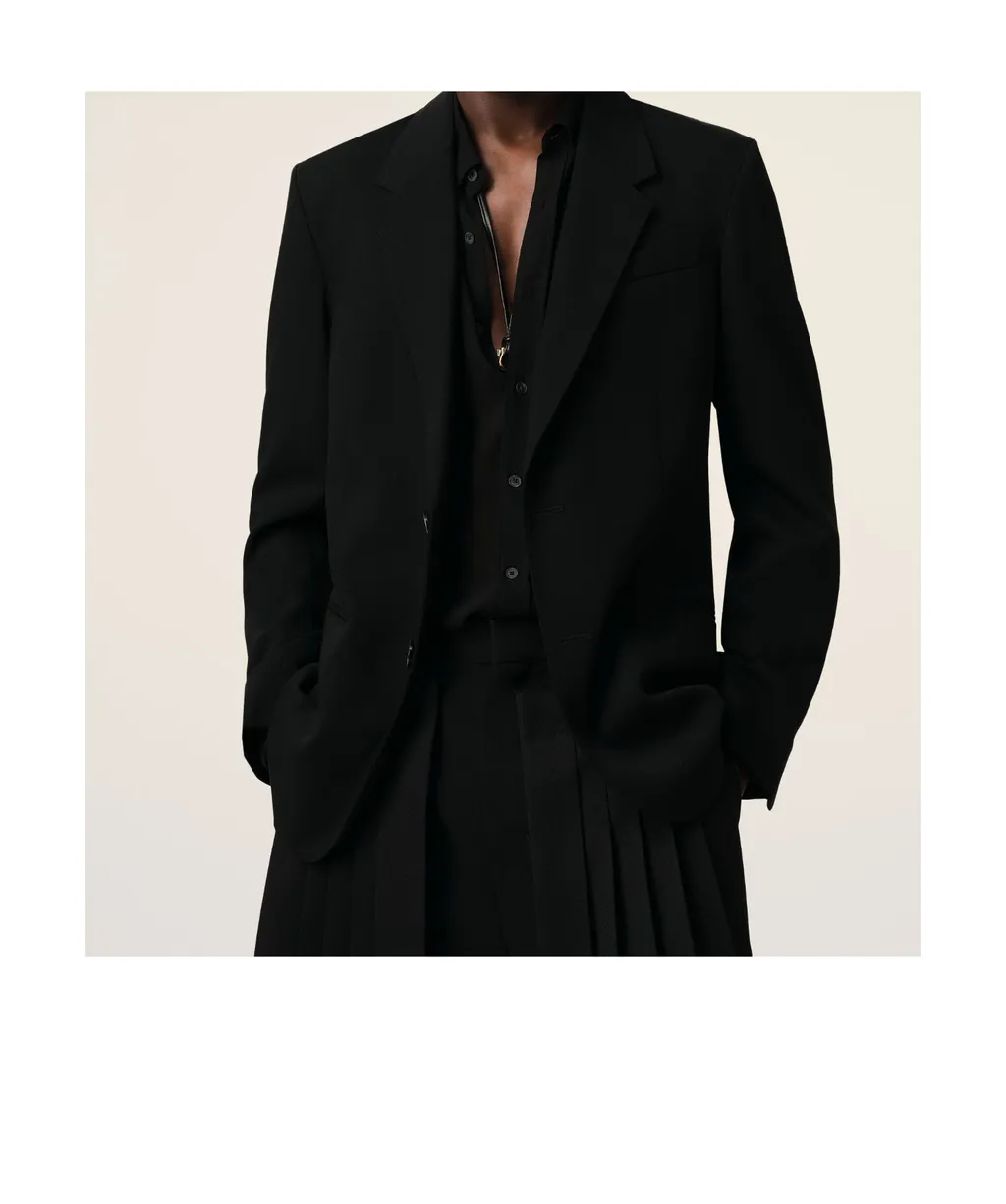 Single-Breasted Tailored Blazer