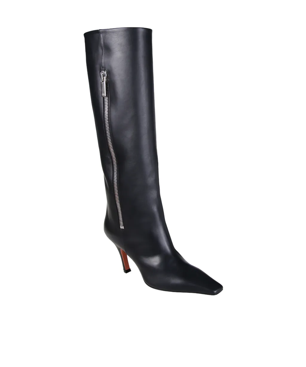 Pointed-Toe Boots