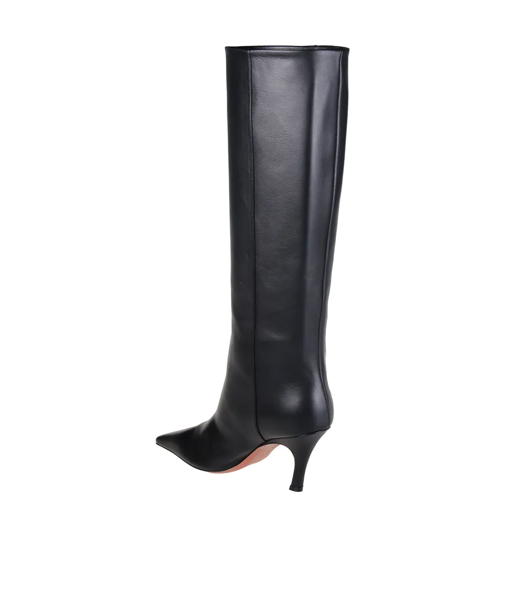 Pointed-Toe Boots